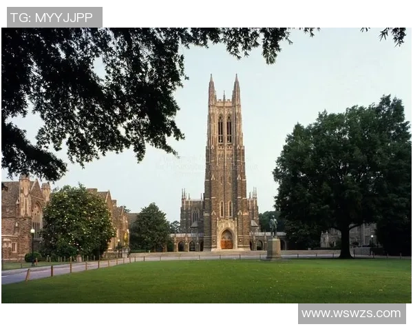 2020年杜克大学与北卡大学篮球对决精彩回顾与赛后分析