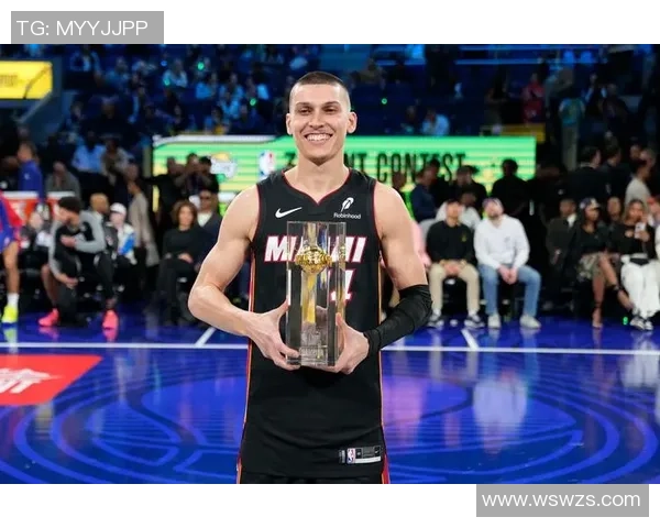 利拉德正式加盟热火球队送出三首轮签与希罗实现双赢局面