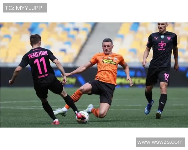 基辅迪纳摩迎战德斯纳争夺乌超联赛关键三分之战 基辅迪纳摩迎战德斯纳争夺乌超联赛关键三分之战